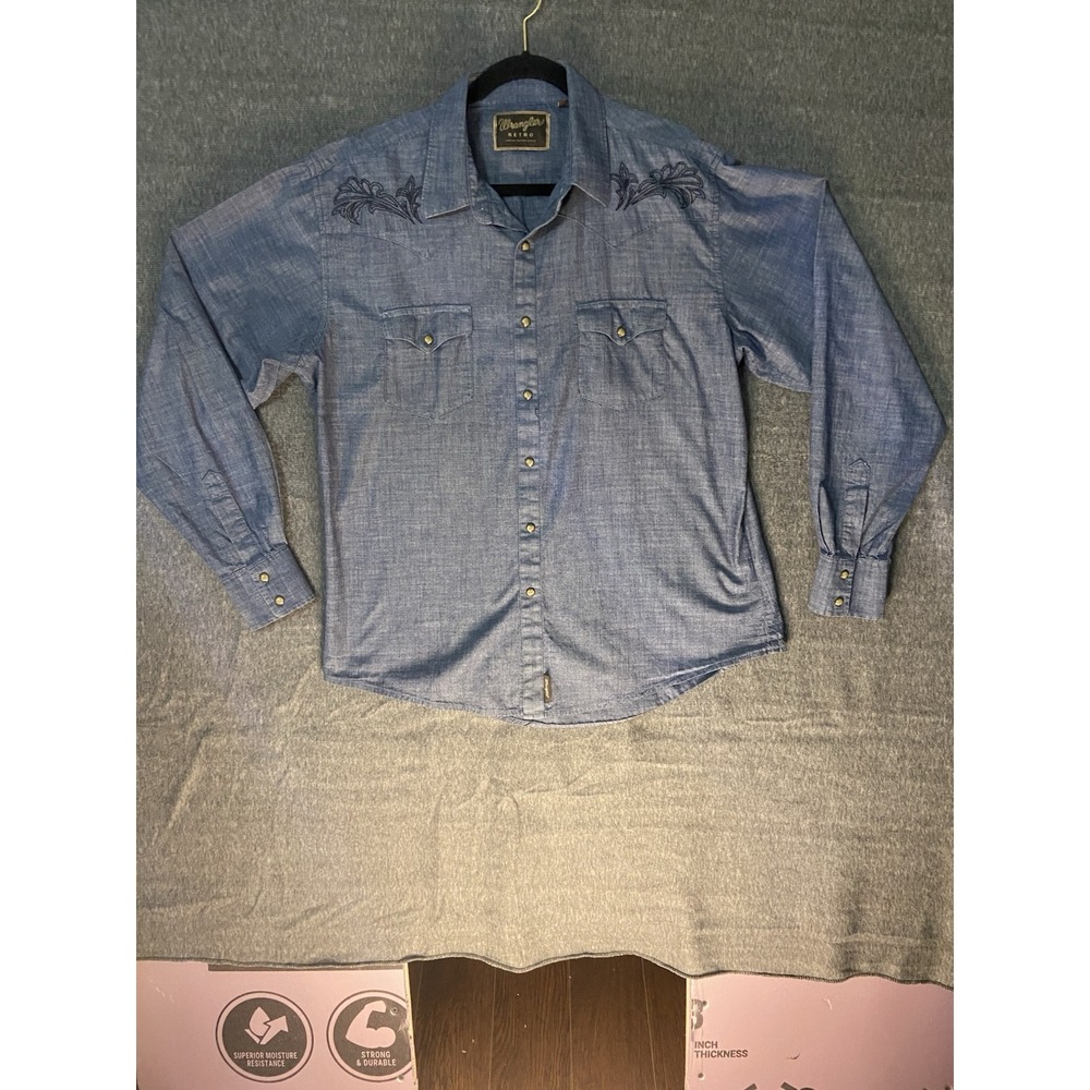 Wrangler Retro Men XL Blu Chambray Embroidered Western Snap Button Shirt MVR091B